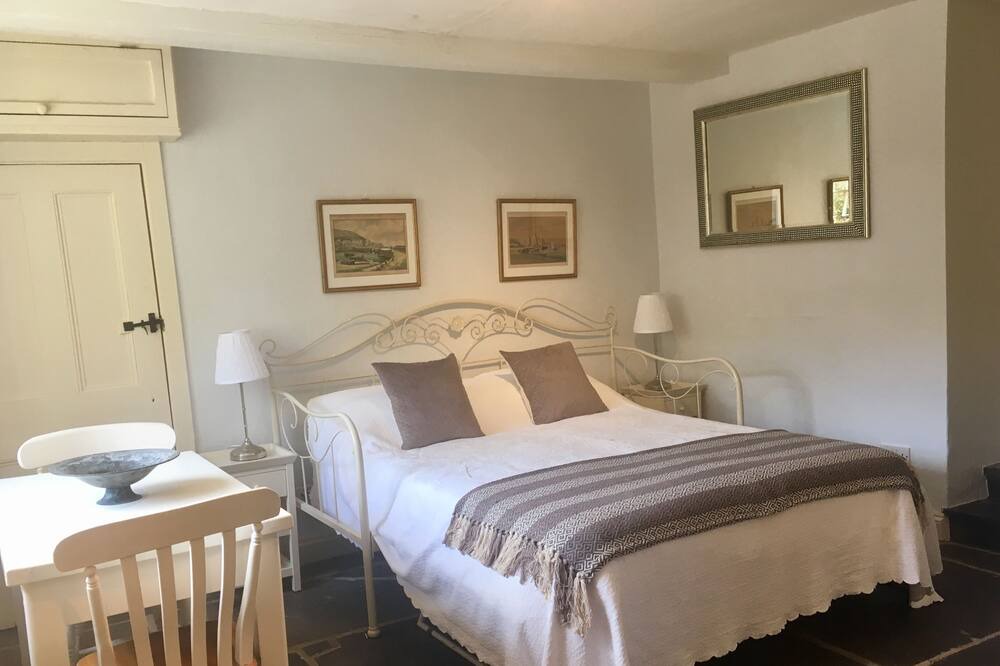 Photo of Bedroom in Chillington