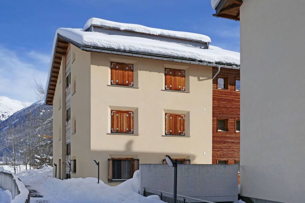 Photo of Others in Samedan