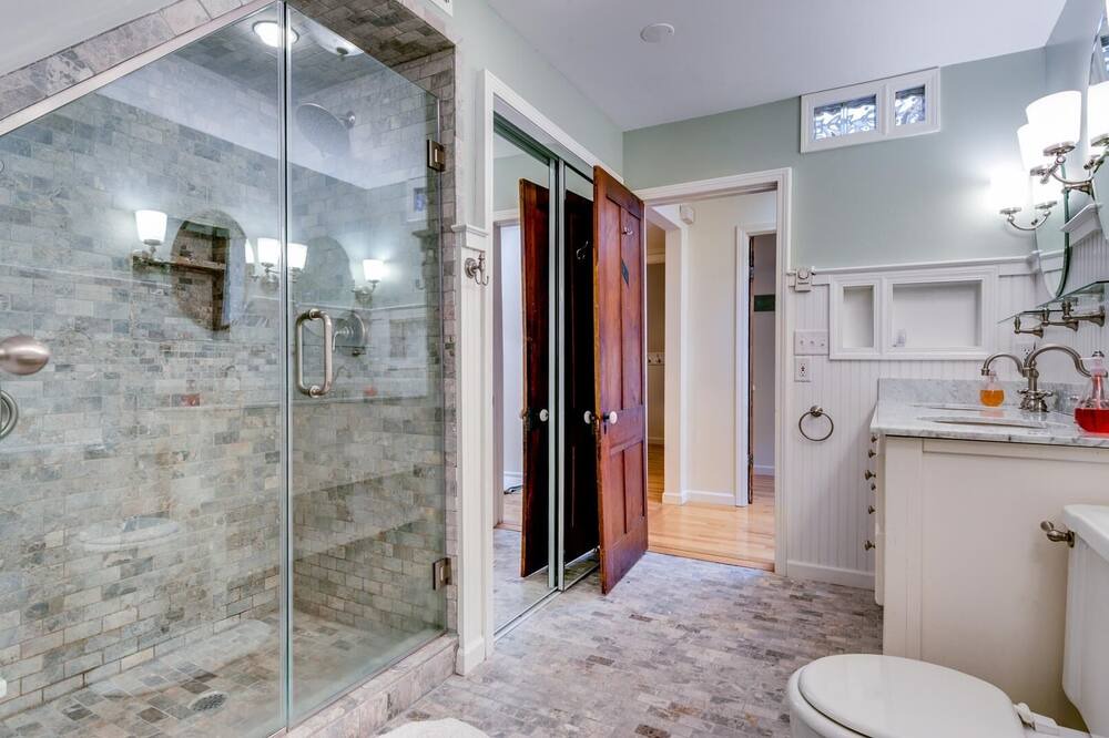 Photo of Bathroom in Chautauqua