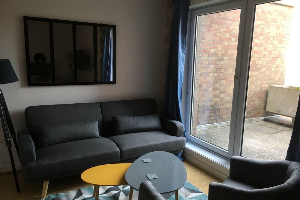 Photo of Livingroom in Petit-Fort-Philippe