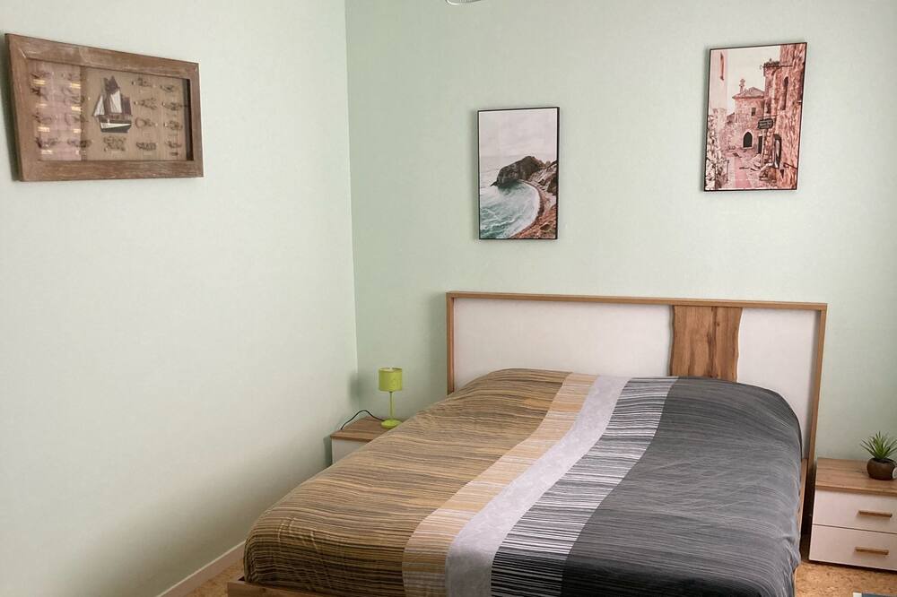 Photo of Bedroom in Petit-Fort-Philippe