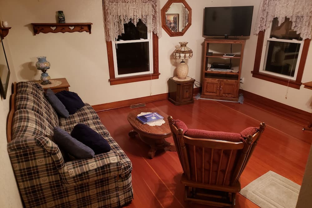 Photo of Bedroom in Dickeyville