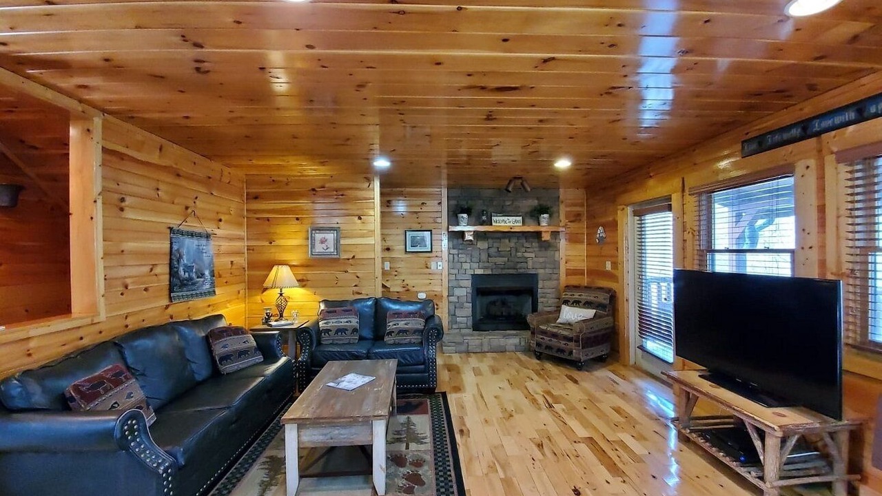 Photo of Livingroom in Hemlock Hills