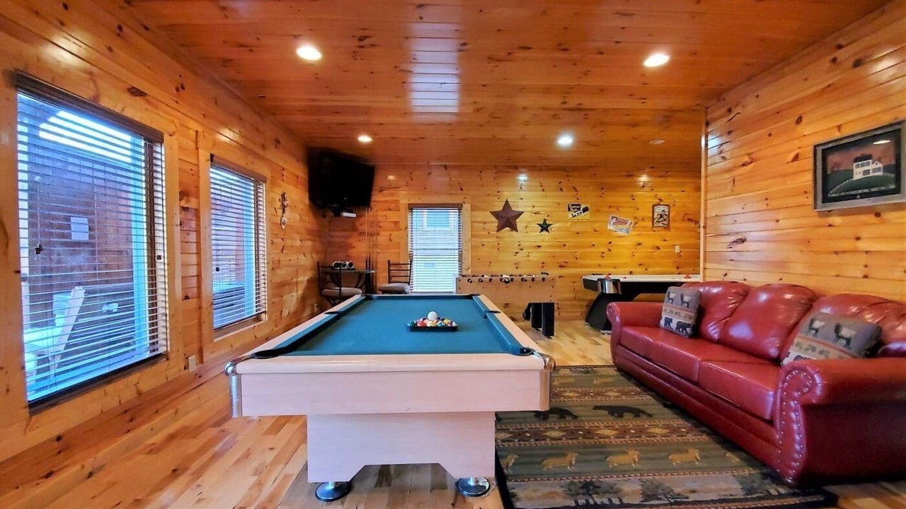 Photo of Bedroom in Hemlock Hills