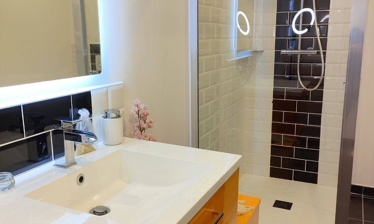 Photo of Others in Arnage