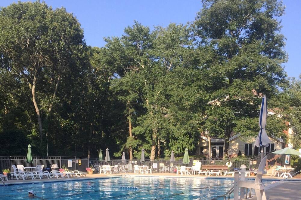 Photo of Outdoor in Smithville