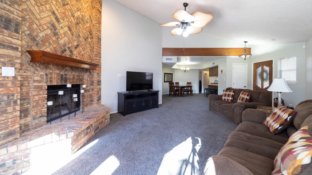 Photo of Livingroom in Clovis