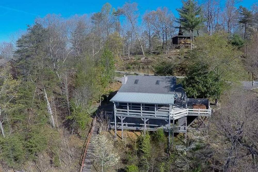 Photo of Outdoor in Morganton