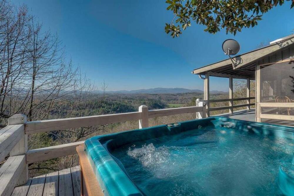 Photo of Outdoor in Morganton