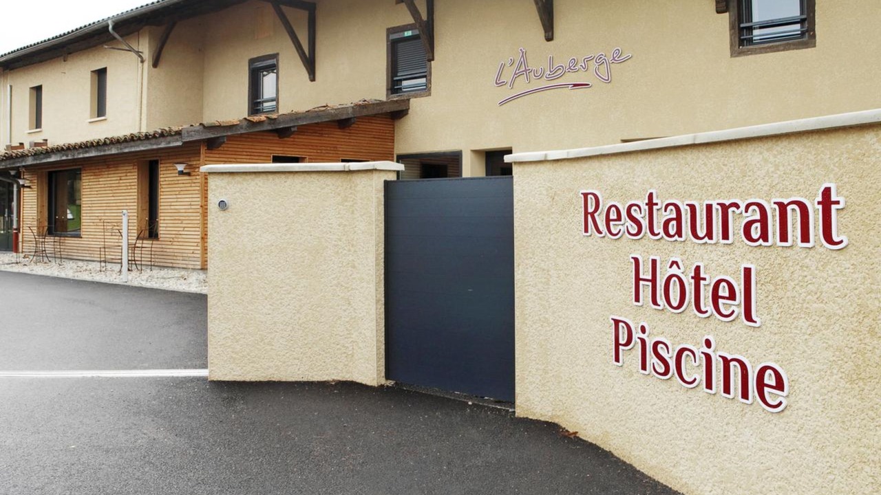 Photo of Outdoor in Buellas