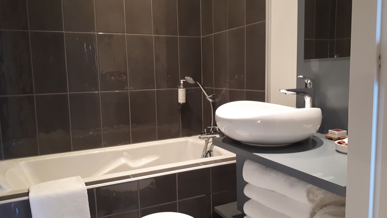 Photo of Bathroom in Buellas