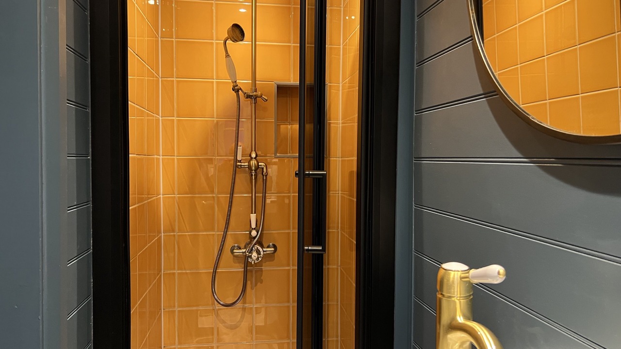 Photo of Bathroom in Littlehampton