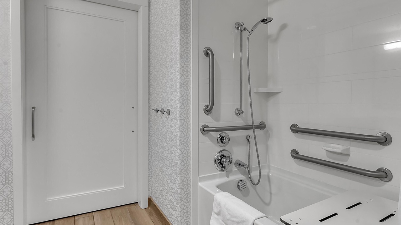 Photo of Bathroom in Williamsville