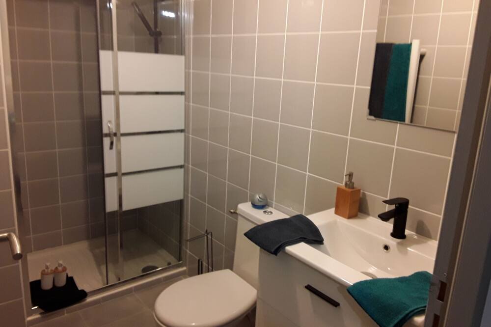 Photo of Bathroom in Polignac