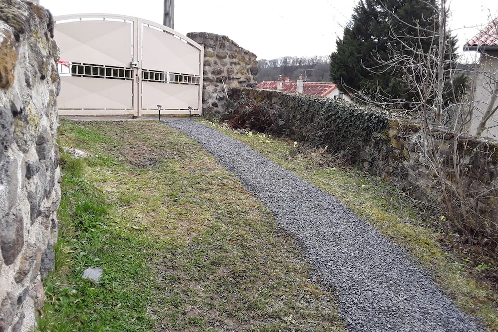 Photo of Outdoor in Polignac