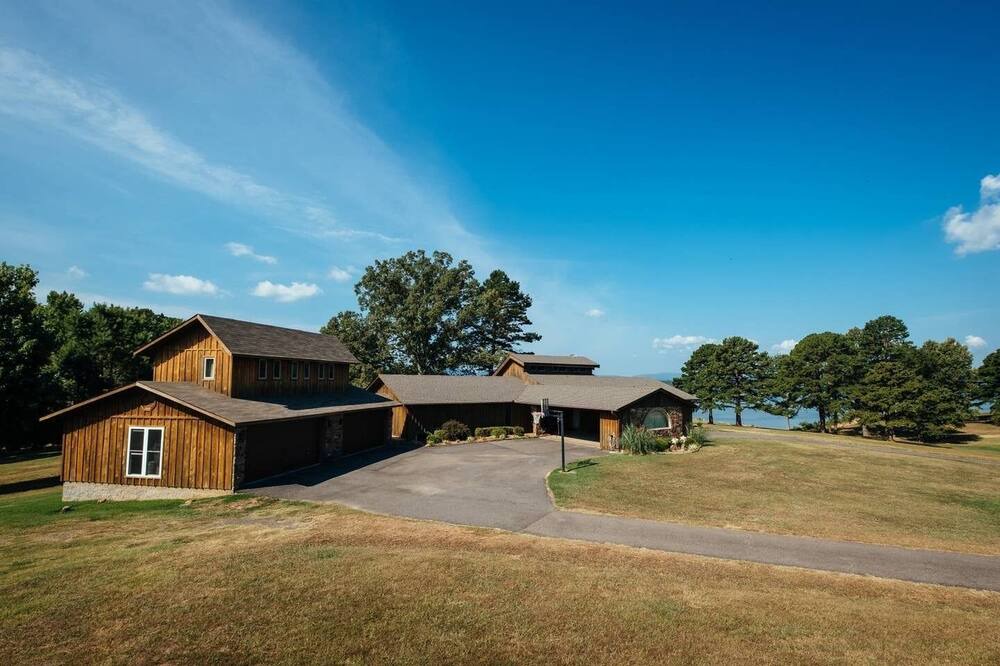 Photo of Outdoor in Centerville