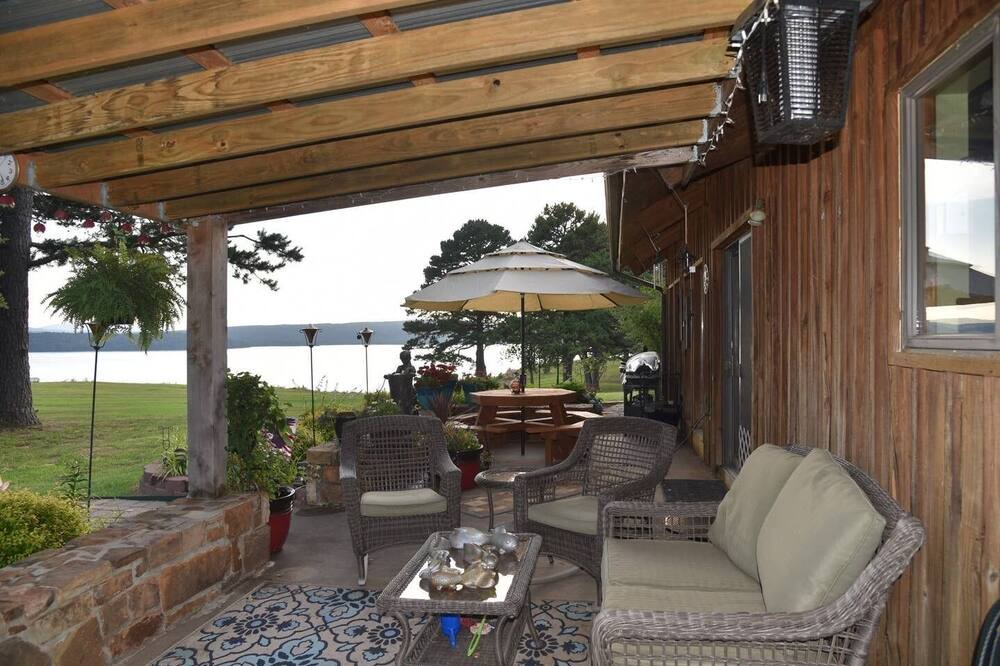 Photo of Patio Balcony in Centerville