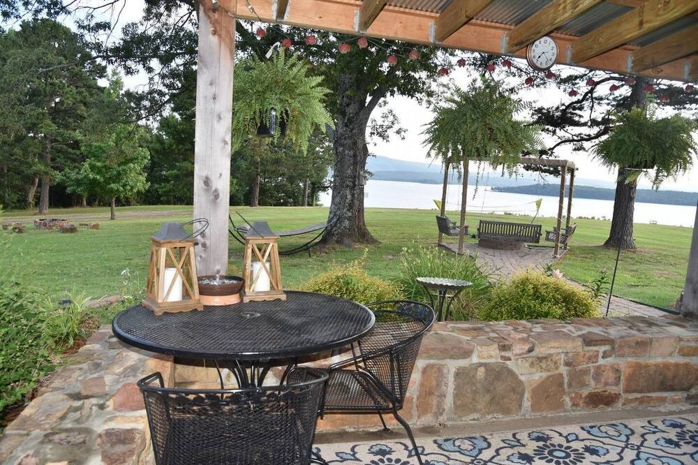 Photo of Patio Balcony in Centerville