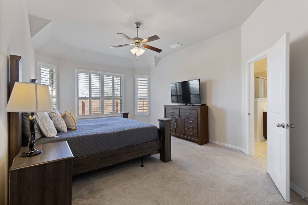 Photo of Bedroom in Little Elm