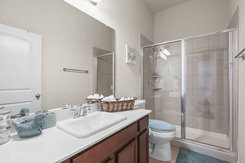 Photo of Bathroom in Little Elm