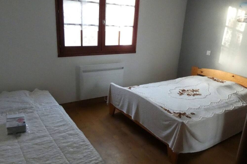 Photo of Bedroom in Notre-Dame-de-Monts