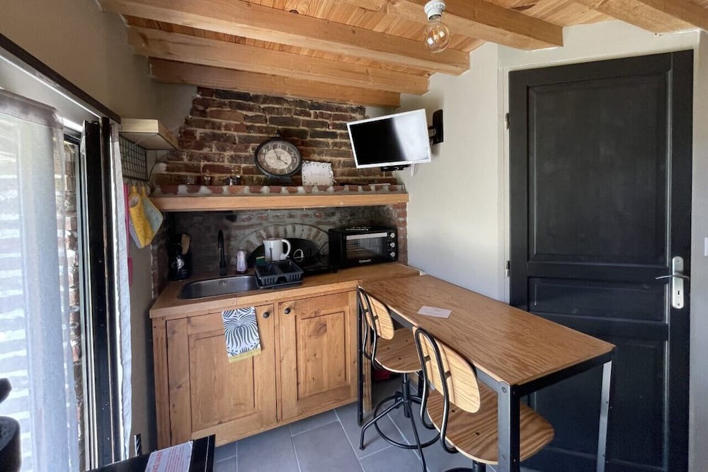 Photo of Kitchen in Saint-Ouen-sous-Bailly