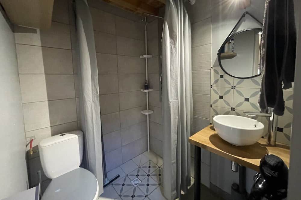 Photo of Bathroom in Saint-Ouen-sous-Bailly