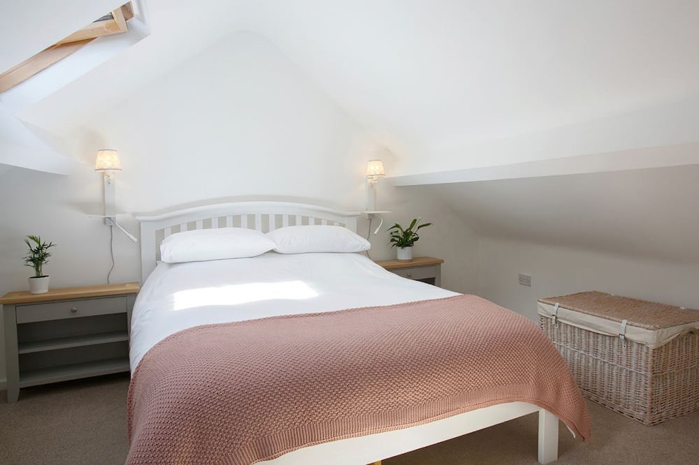 Photo of Bedroom in Watlington