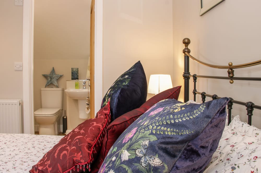 Photo of Bedroom in Stanton Upon Hine Heath