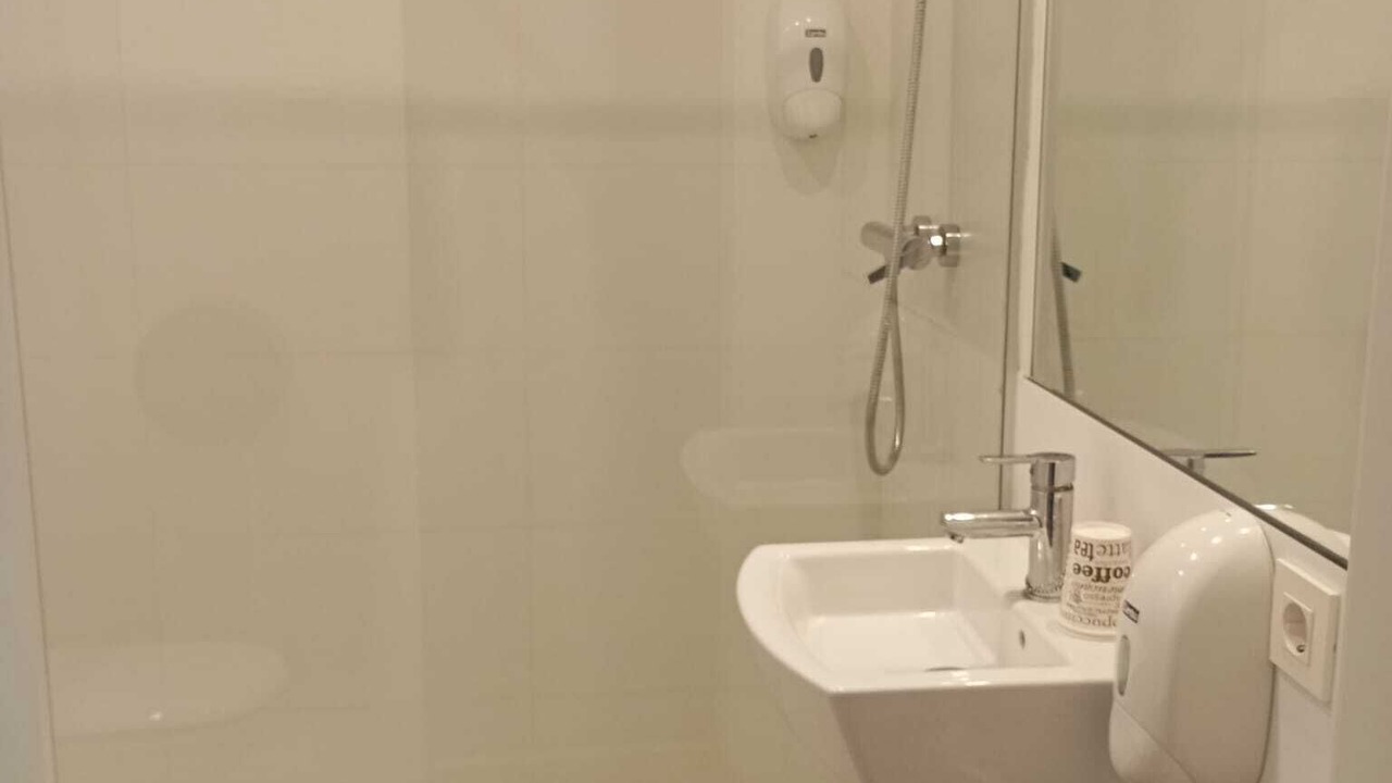 Photo of Bathroom in Pamplona City Centre