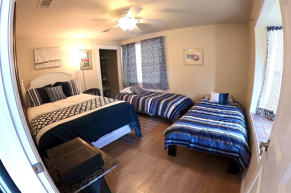 Photo of Bedroom in Clifton