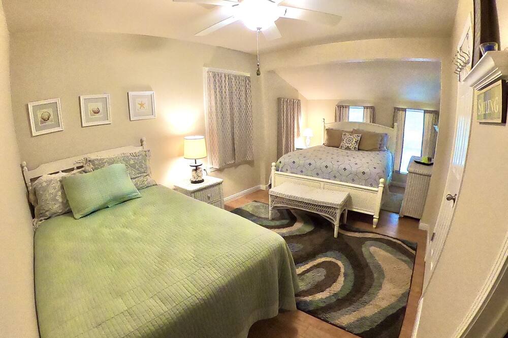 Photo of Bedroom in Clifton