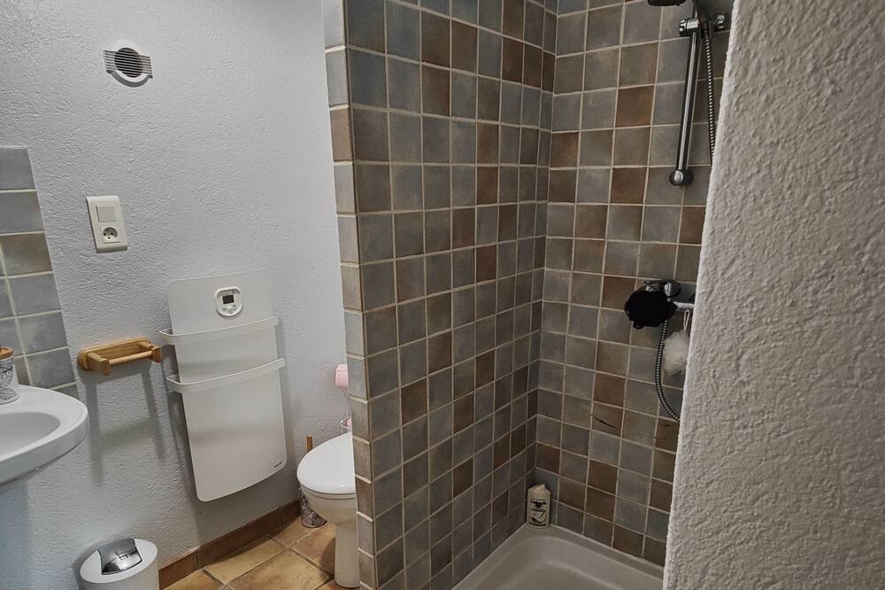 Photo of Bathroom in Forcalquier