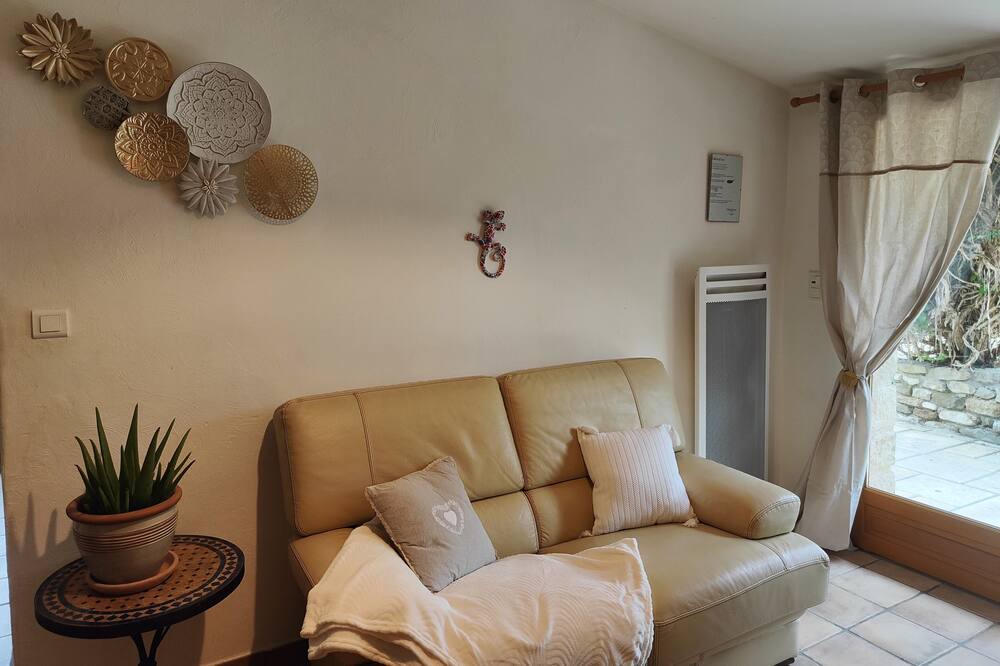 Photo of Livingroom in Forcalquier