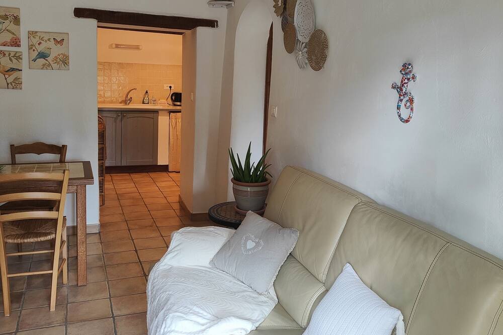 Photo of Livingroom in Forcalquier