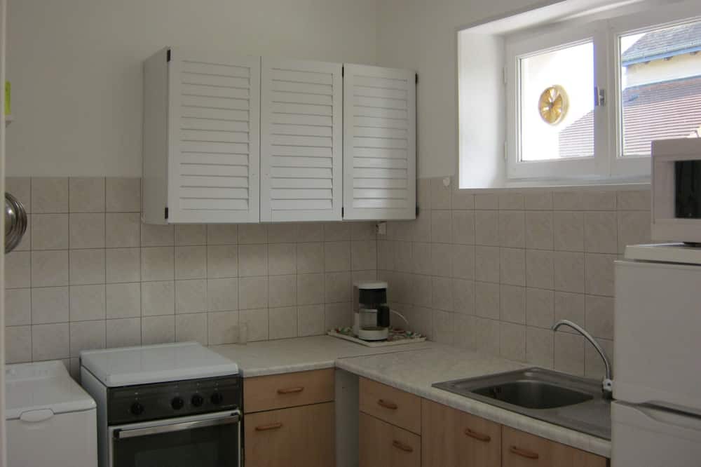 Photo of Kitchen in Coussay-les-Bois