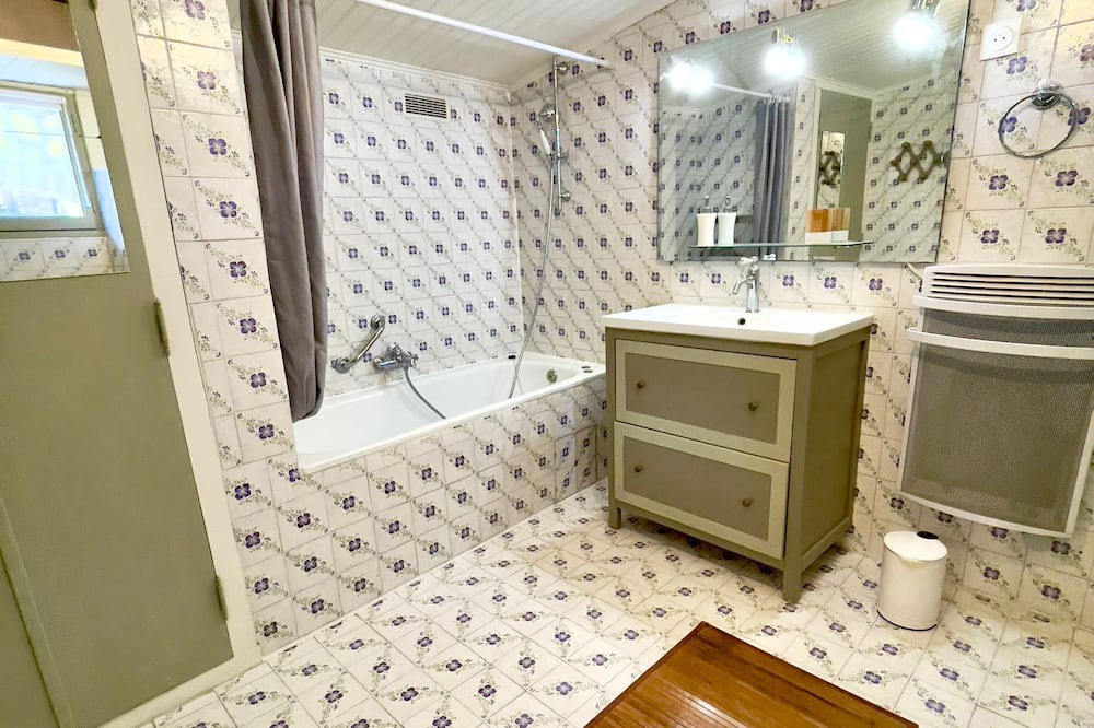 Photo of Bedroom in Mollans-sur-Ouveze