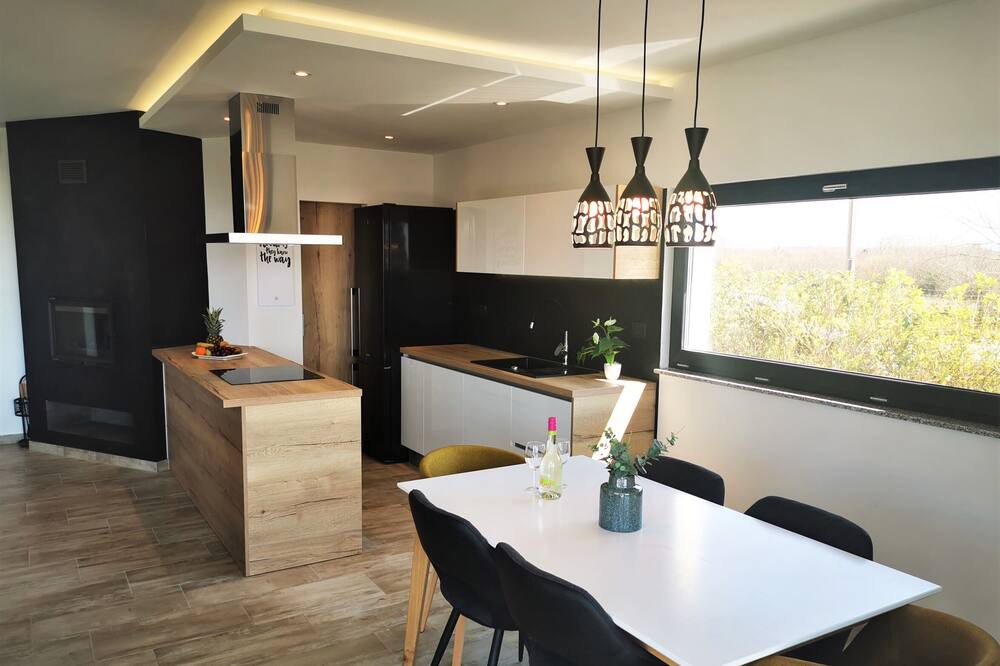 Photo of Kitchen in Loborika