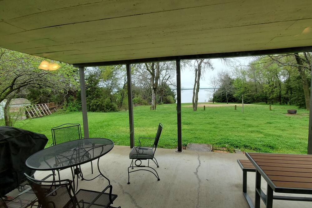 Photo of Patio Balcony in Farmersville