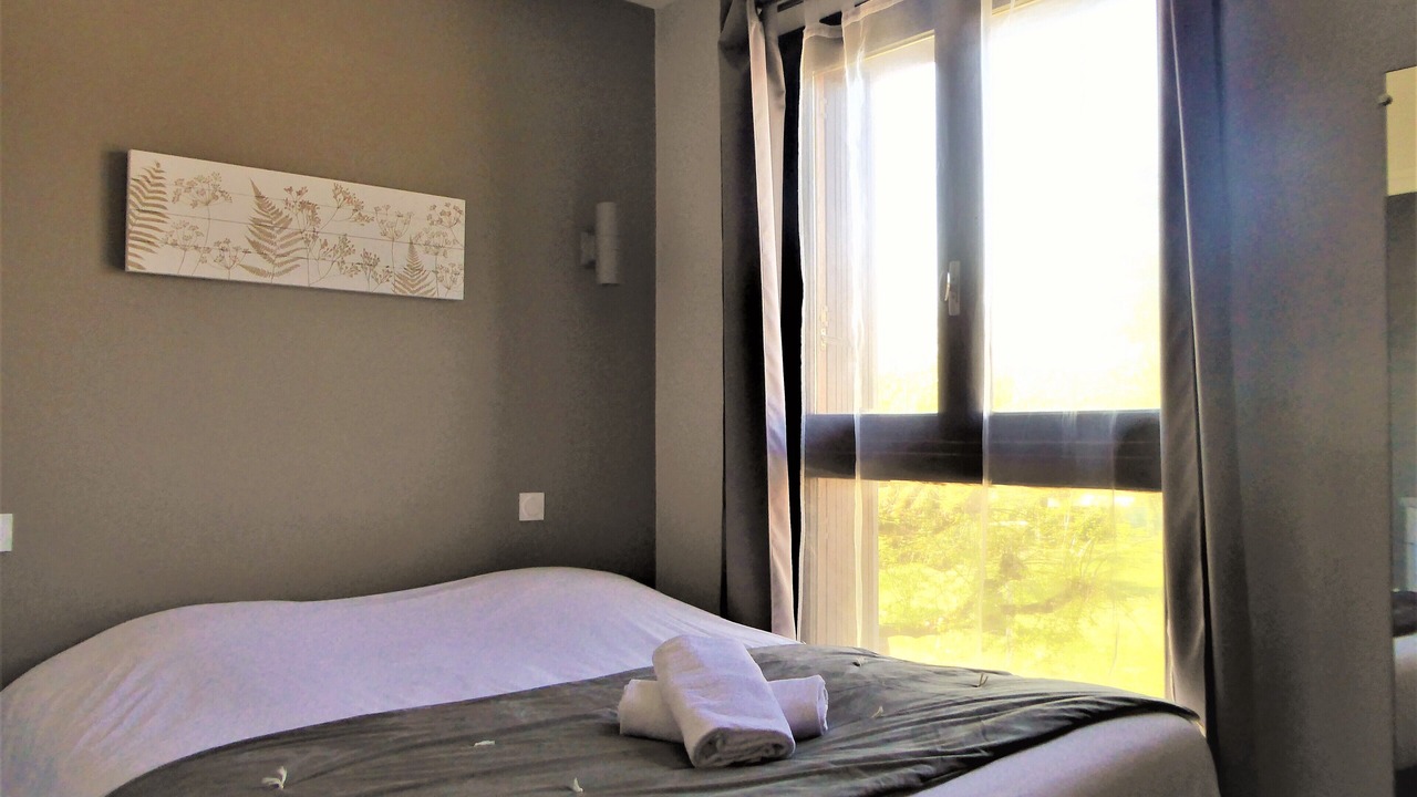 Photo of Bedroom in Lavours