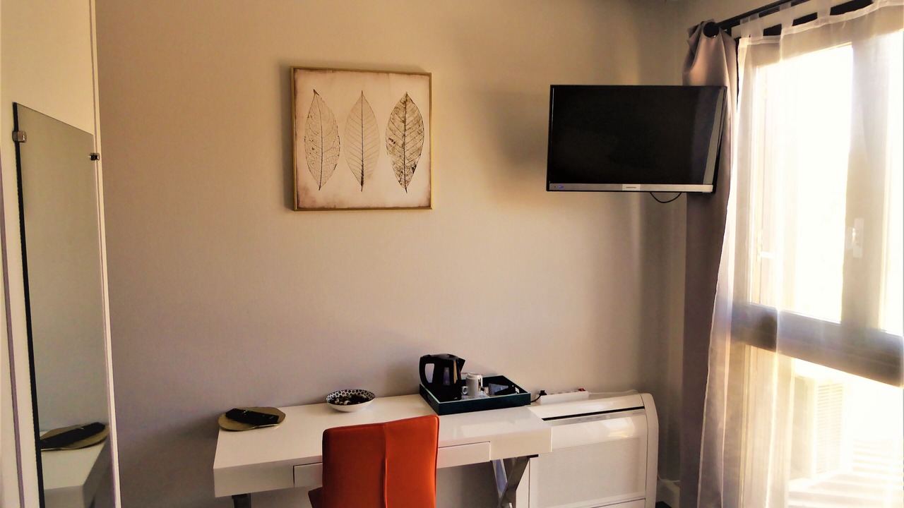 Photo of Bedroom in Lavours