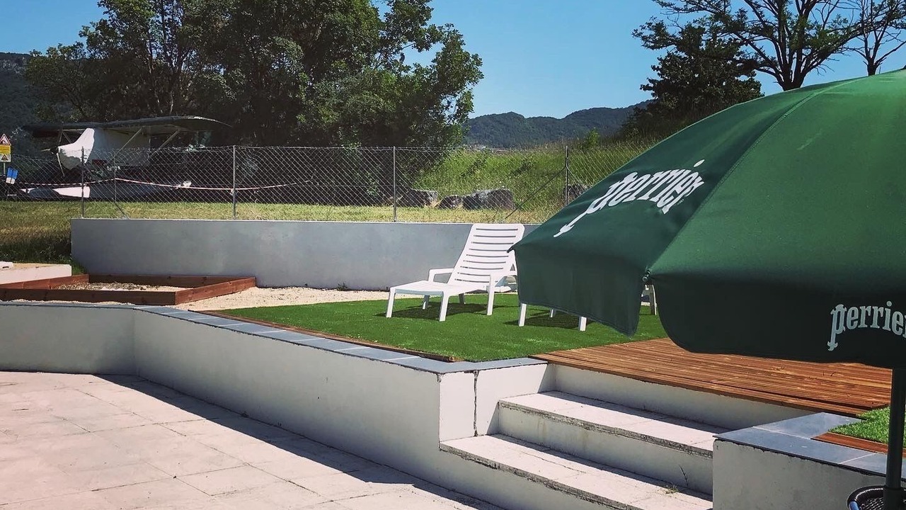 Photo of Outdoor in Lavours