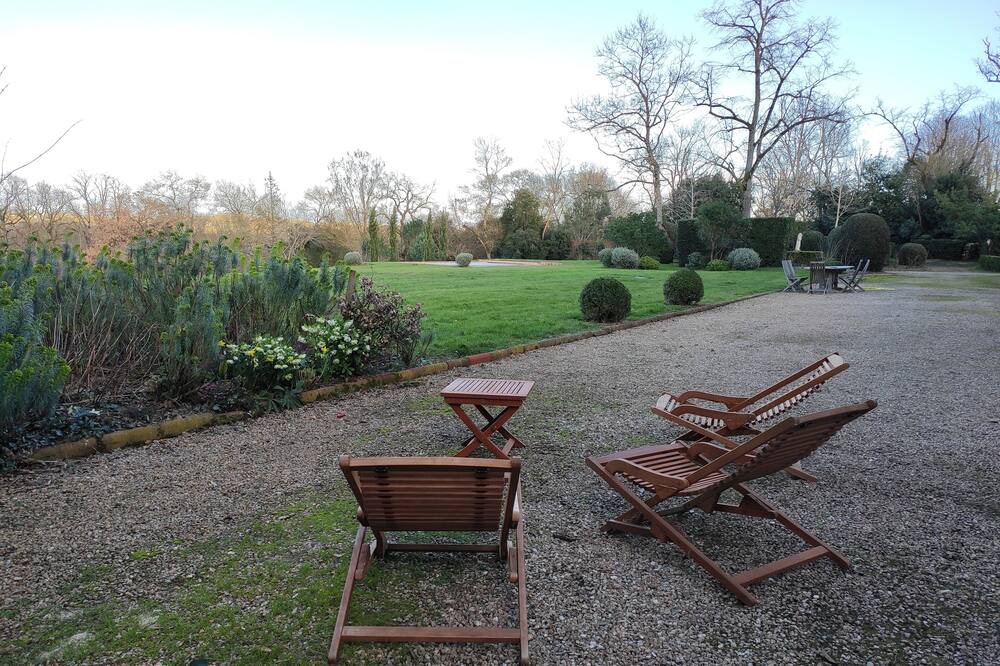 Photo of Outdoor in Aigrefeuille