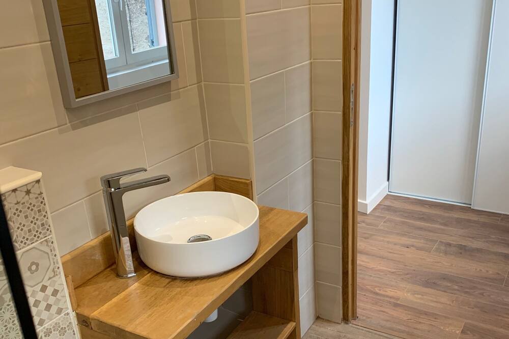 Photo of Bathroom in Corte