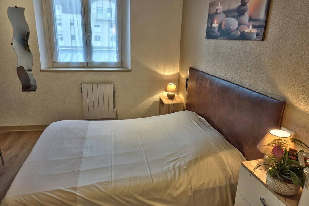 Photo of Bedroom in Venoix