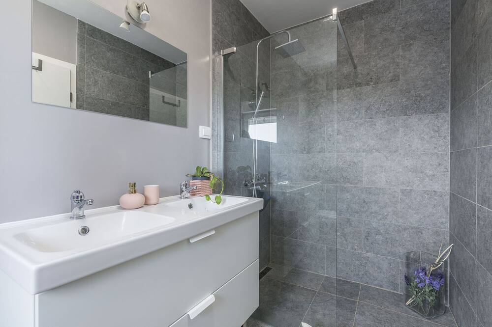Photo of Bathroom in Porec