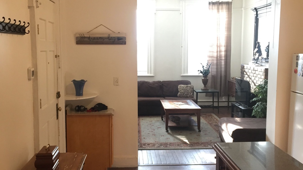 Photo of Livingroom in Hoboken