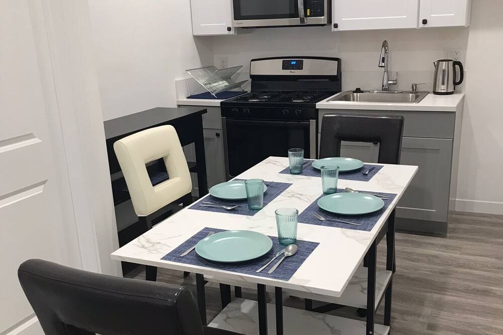 Photo of Kitchen in Los Feliz