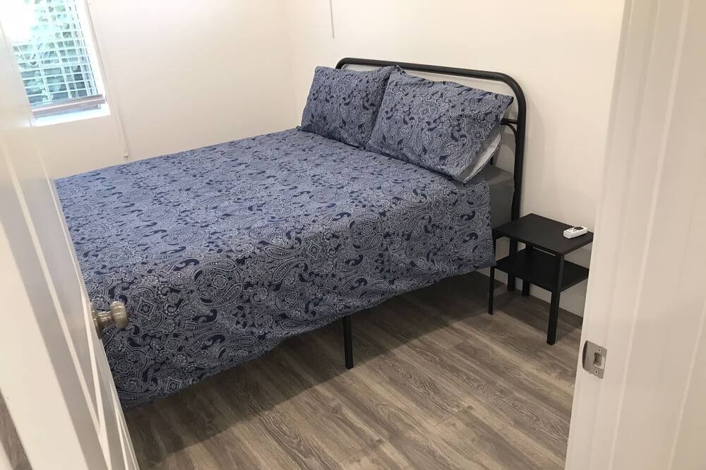 Photo of Bedroom in Los Feliz