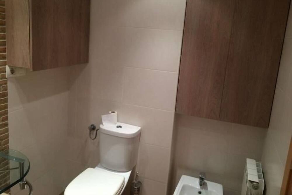 Photo of Bathroom in Mollerussa